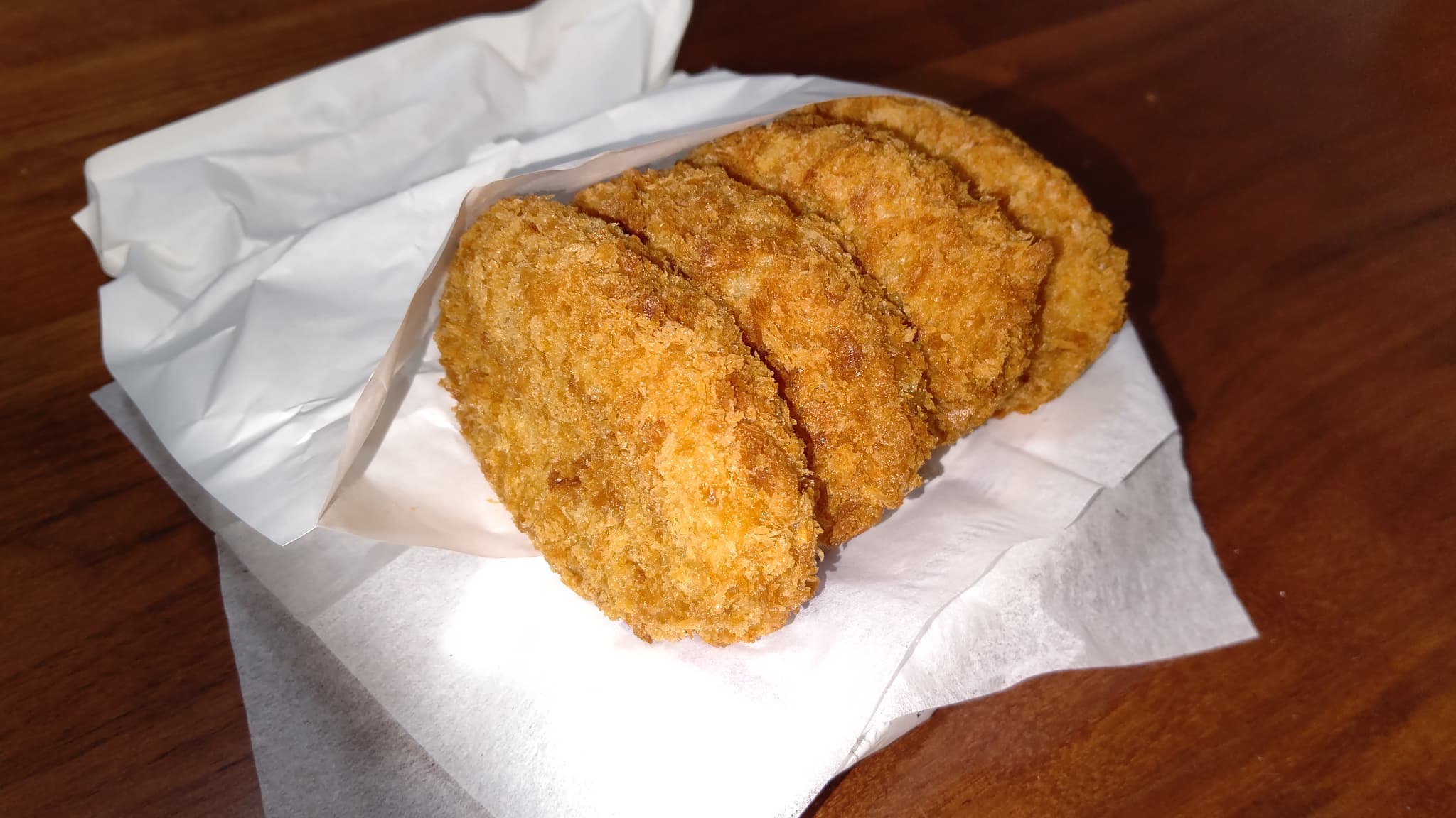 アピタ横浜綱島店の火曜特売でスギモトで買った平田牧場三元豚コロッケ(コラーゲン入り)の画像